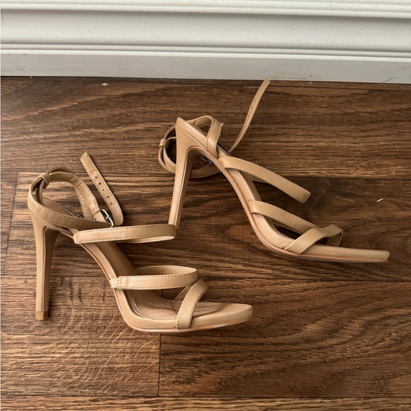 Steve Madden Strappy Nude Heels - Picture 7 of 8